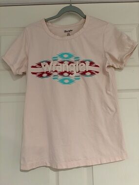 Women’s Wrangler Logo Tee